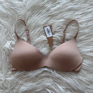 Skims Wireless Push up Bra Clay Size 34B